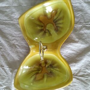 MCM Maurice of California bowl